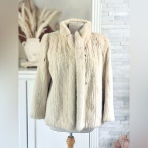 VINTAGE FUR | Gorgeous Real Mink Cream Fur Coat - M